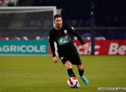 赛后法国杯传出新动向，深圳男篮再遭质疑，管理层表态：压力陡增，赛程密集仍需轮换(深圳男篮最新消息今天今天)