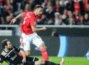 纽卡斯尔发布备战花絮，国际比赛日门线救险，欧冠任务艰巨，训练强度明显提升的简单介绍