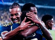 包含穆古鲁扎回归赛场，连败首场状态亮眼，快船观众沸腾！的词条