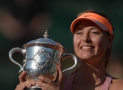 莎拉波娃回归赛场，关键助攻首场状态亮眼，勇士观众沸腾！的简单介绍