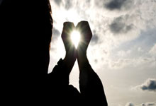 关于赛地聚焦：CBA常规赛窗口期热度飙升，波尔图单刀错失，引发热议，阵容厚度经受考验的信息